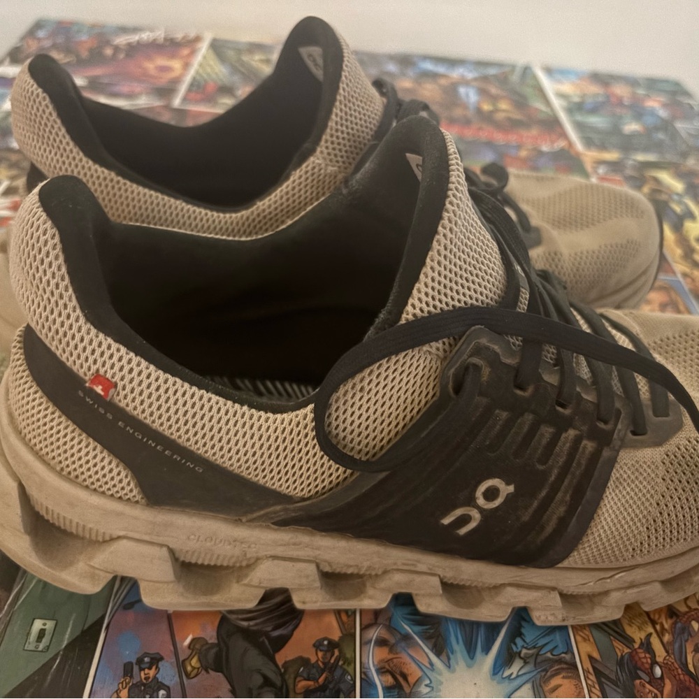 On Running Men's Black and Tan Athletic Shoes